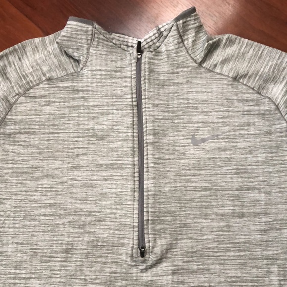 Nike Element Half Zip Pullover - Picture 4 of 11